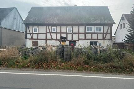 Bauland mit Abrisshaus - 100,00&nbsp;EUR Kaltmiete, ca.&nbsp; 0,00&nbsp;m&sup2; in Bautzen (PLZ: 02625)