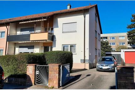 DHH in Gerlingen zu verkaufen - 880.000,00&nbsp;EUR Kaufpreis, ca.&nbsp; 210,00&nbsp;m&sup2; in Gerlingen (PLZ: 70839)