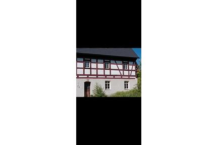 Schönes Fachwerkhaus in Forchheim - Pockau-Lengefeld Nennigmühle