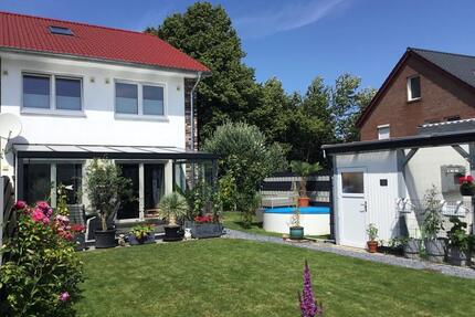 Neuwertiges Reihenendhaus nahe der Ostsee ***Provisionsfrei*** - Elmenhorst/Lichtenhagen