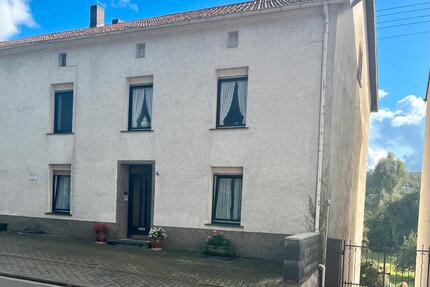 Gut erhaltenes Bauernhaus Einfamilienhaus - Rehlingen-Siersburg
