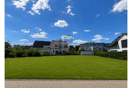 VIEL PLATZ FÜR HAUS, GARTEN UND WOHNTRÄUME - Heusenstamm