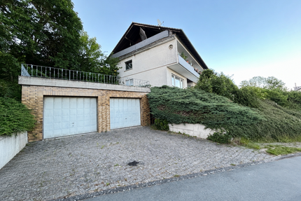 Haus zum Kaufen in Warburg 310.000,00 € 254 m²