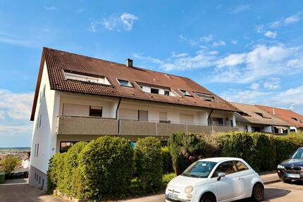 Dachgeschosswohnung in Öhringen, 2 Zimmer
