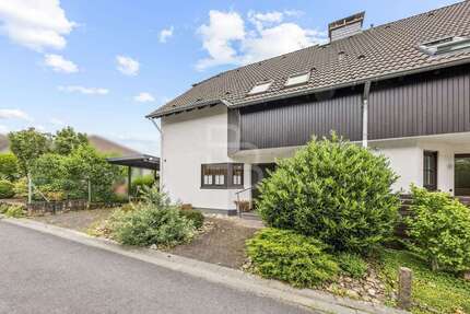 Haus zum Kaufen in Bergisch Gladbach 670.000,00 € 183 m²