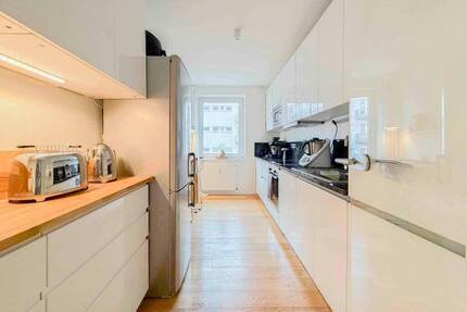 Helle 3-Zimmer-Wohnung in begehrter Lage direkt in der Nähe des Aachener Weihers - Köln Lindenthal