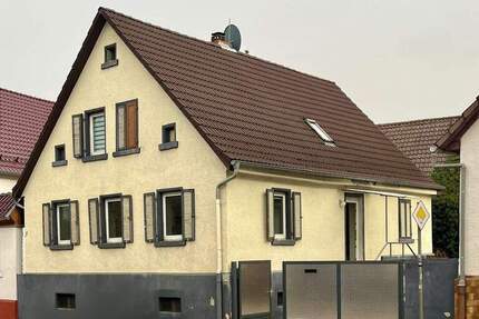 Modernisiertes Einfamilienhaus mit großem Grundstück und Scheune - Ihr Wohntraum in Roßdorf