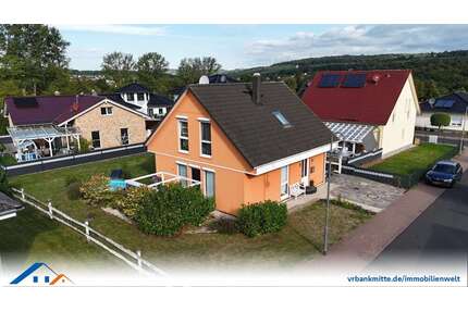 Haus zum Kaufen in Hessisch Lichtenau 320.000,00 € 102 m²