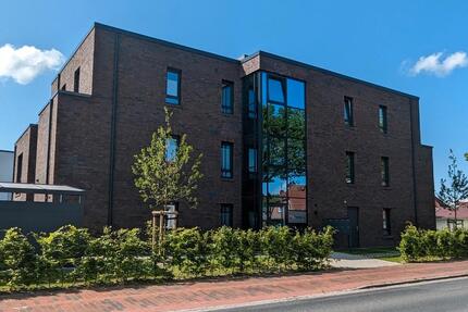 3Z Wohnung Zetel Neubau mit Balkon, Aufzug, KücheEnergieeffizientes KfW40 Haus