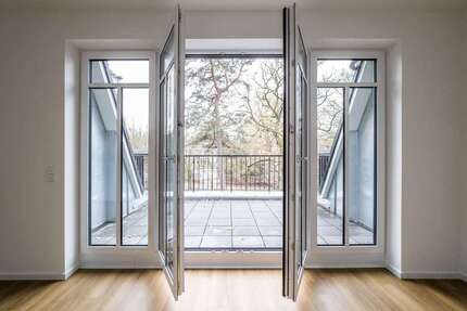 Wohnung zum Mieten in Hamburg 1.950,00 € 83 m²