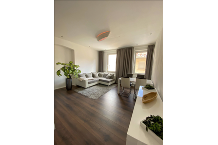 Wohnung zum Mieten in Stuttgart 1.025,00 € 47 m²