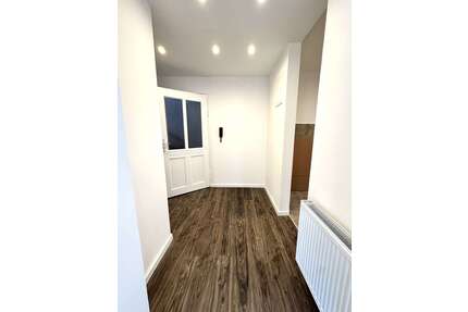 Wohnung zum Kaufen in Stuttgart 249.000,00 € 54 m²