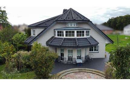 Haus zum Kaufen in Ennigerloh-Ostenfelde 1.075.000,00 € 301 m²