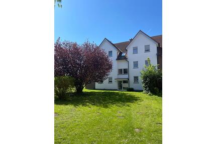 Beliebte 3 Raumwohnung im Erdgeschoss mit Terrasse und Rollläden in Welsleben - Bördeland