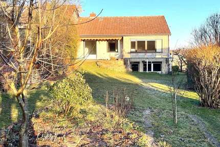 Haus zum Kaufen in Bovenden-Lenglern 265.000,00 € 96 m²