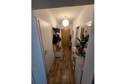 Renovierte 3 Zimmer Wohnung in ruhiger Lage (Hermsdorf)