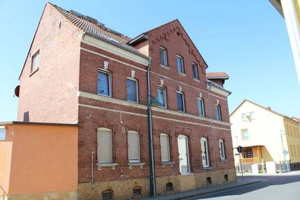 Wohn- und Geschäftshaus in ruhiger Lage inkl. VOLLVERMIETUNG - Krostitz