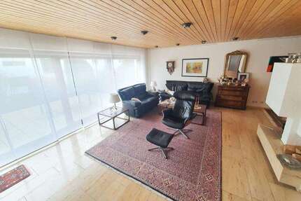 Haus zum Kaufen in Nellmersbach 550.000,00 € 175 m²