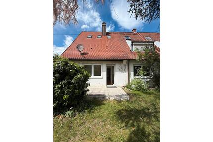 Haus mit Garten nahe Augsburg - 975,00&nbsp;EUR Kaltmiete, ca.&nbsp; 100,00&nbsp;m&sup2; in Meitingen (PLZ: 86405)