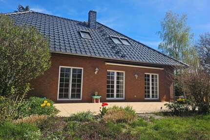 Haus zum Kaufen in Malchin OT Duckow 295.000,00 € 117 m²