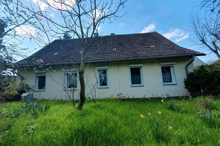 Einfamilienhaus in ruhiger Lage - Dommitzsch