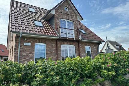 Ferienhaus Ostsee Groß Schwansee strandnah massiv energieeffiz. - Dassow