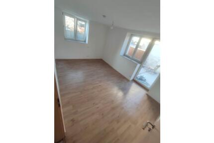 21m² WG-Zimmer, Terrasse, 3-er WG , Weingarten Oberstadt