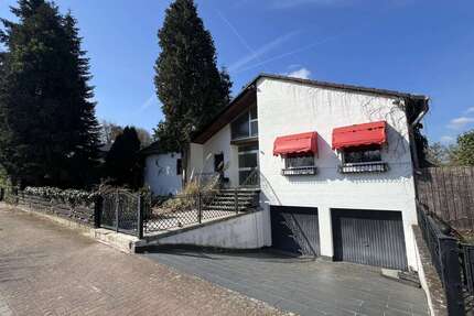 Haus zum Kaufen in Wedemark 370.000,00 € 214 m²