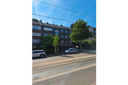 schöne renovierte Dachgeschosswohnung - Essen Stadtbezirk IV