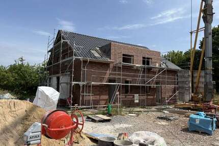 Haus zum Kaufen in Bad Zwischenahn Ekern 435.000,00 € 119.6 m² - Bad Zwischenahn / Ekern