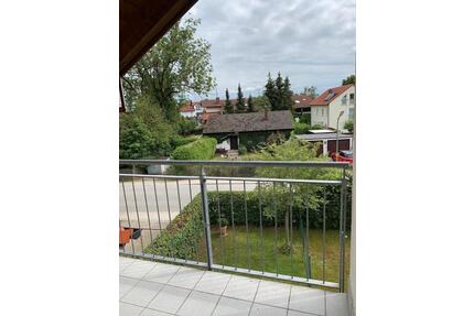 StudioDachgeschosszimmer mit Balkon - Haar