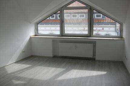 Schöne 2-Zimmer-Wohnung mit Balkon und EBK - Goslar