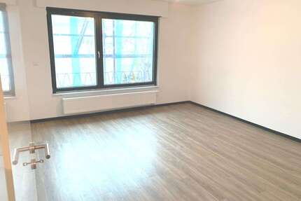 Wohnung zum Mieten in Frankfurt am Main 1.300,00 € 70 m²