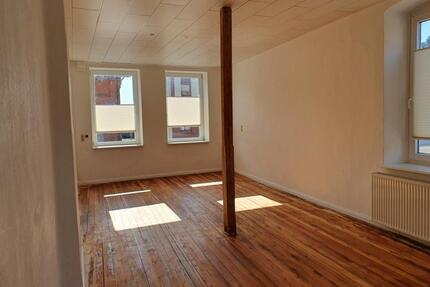 Helle Altbauwohnung - 500,00&nbsp;EUR Kaltmiete, ca.&nbsp; 74,00&nbsp;m&sup2; in Lüdersdorf (PLZ: 23923)