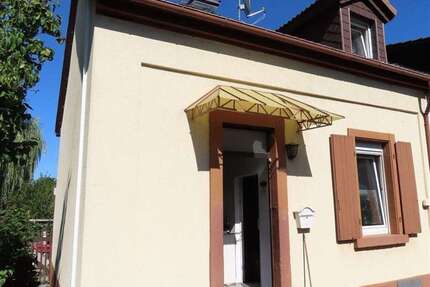 Haus zum Kaufen in Albisheim 110.000,00 € 65 m²