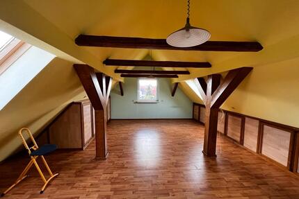 Einfamilienhaus mit Scheune - 89.999,00&nbsp;EUR Kaufpreis, ca.&nbsp; 131,00&nbsp;m&sup2; in Duderstadt (PLZ: 37115)