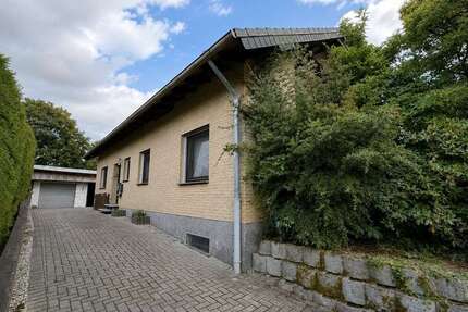 Haus zum Kaufen in Extertal 339.000,00 € 220 m²