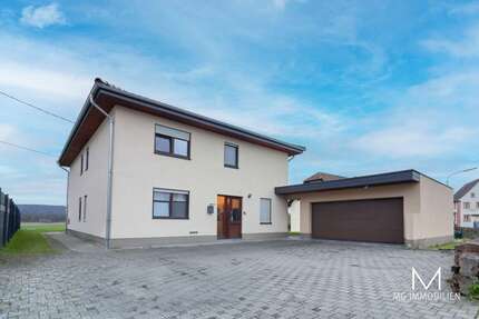 Haus zum Kaufen in Hütschenhausen Spesbach 550.000,00 € 265 m² - Hütschenhausen / Spesbach