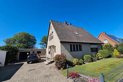 Zweifamilienhaus mit 253m² Wohnfläche auf 980m² in Stuhr-Varrel