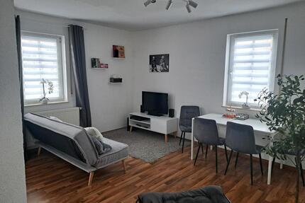 4 Zimmer Wohnung - 695,00&nbsp;EUR Kaltmiete, ca.&nbsp; 80,00&nbsp;m&sup2; in Römhild (PLZ: 98630)
