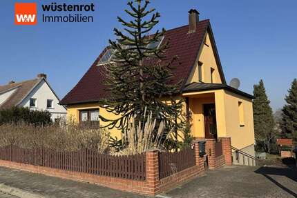 Haus zum Kaufen in Riesa 245.000,00 € 134.63 m²