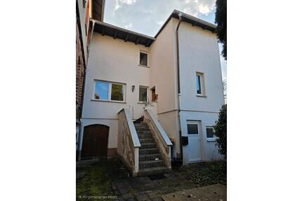 Haus zur Miete - 550,00&nbsp;EUR Kaltmiete, ca.&nbsp; 92,00&nbsp;m&sup2; in Eisfeld (PLZ: 98673)