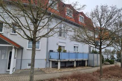 2,5-Zimmer Wohnung mit Balkon und Garage in Wörth am Rhein