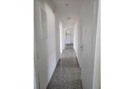 3 Zimmerwohnung 2 Stock in Fürth Stadeln - Nürnberg Schnepfenreuth