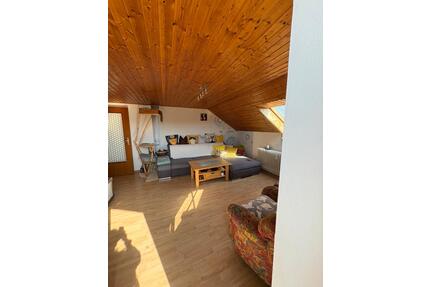 2-Zimmer-DG-Wohnung in Mauern - 550,00&nbsp;EUR Kaltmiete, ca.&nbsp; 52,00&nbsp;m&sup2; in Mauern (PLZ: 85419)