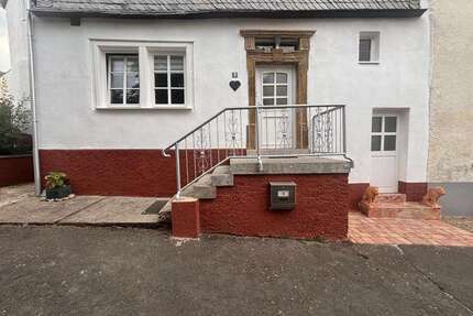 Haus zum Kaufen in Heimweiler 219.900,00 € 185 m²