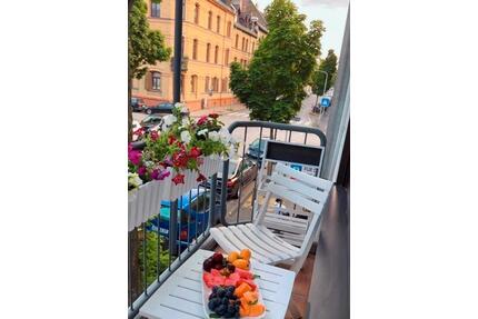 Von Privat | 2,5-Zi.-ETW Wiesbaden-Biebrich | TG | 4,3 % Rendite