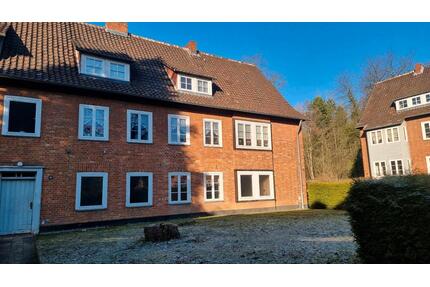 Wunderschöne 4 Zimmer Wohnung - direkte Waldlage - Hildesheim Bockfeld