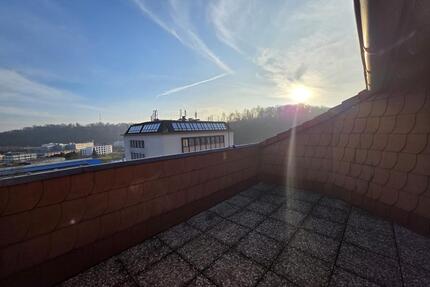 Über den Dächern! Frisch renovierte Wohnung mit Ausblick - Saarbrücken Kieselhumes
