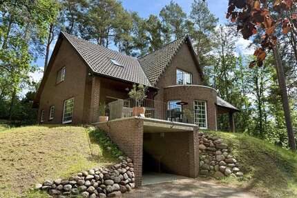 Haus zum Kaufen in Hitzacker 595.000,00 € 236 m²